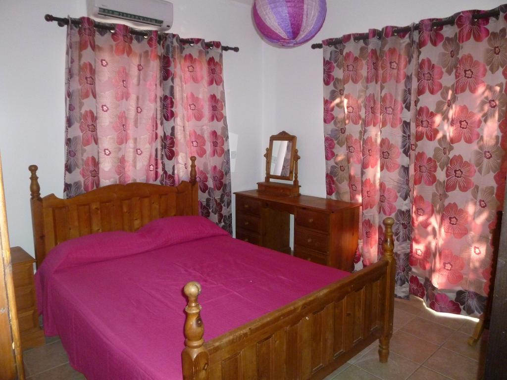 Polis Avra Family Maisonettes מראה חיצוני תמונה