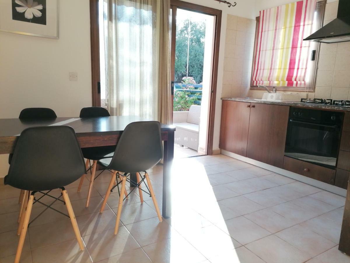 Polis Avra Family Maisonettes מראה חיצוני תמונה